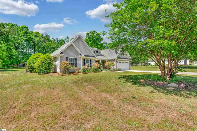 126 Sprouse Farm Way, Fountain Inn, SC 29644
