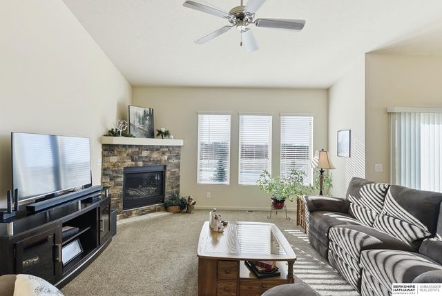 18615 Robin Drive, Omaha, NE 68136