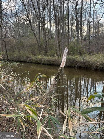 381 Martin Dairy Road, Milner, GA 30257
