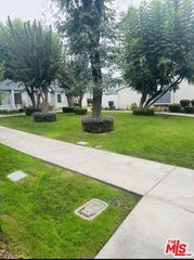 810 W Compton Boulevard 16, Compton, CA 90220