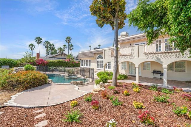 23900 Berdon Street, Woodland Hills, CA 91367