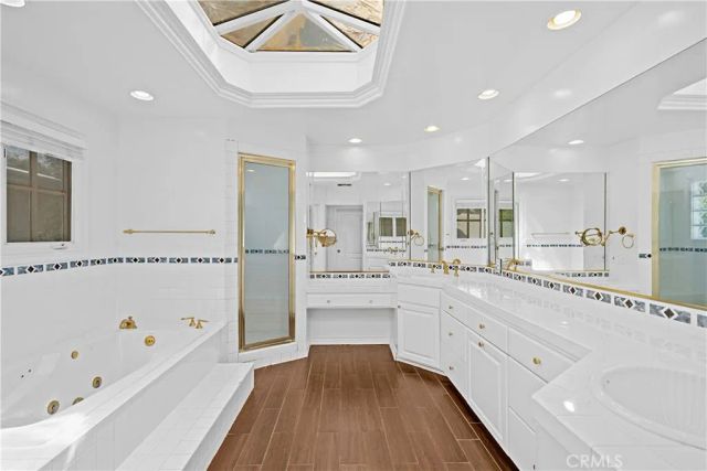 23900 Berdon Street, Woodland Hills, CA 91367
