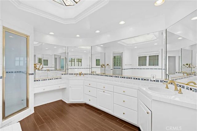 23900 Berdon Street, Woodland Hills, CA 91367