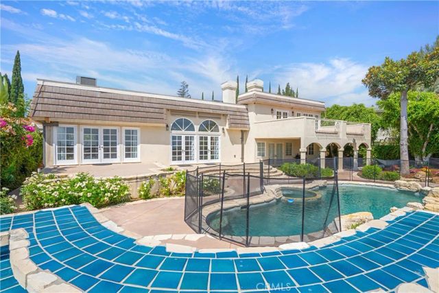 23900 Berdon Street, Woodland Hills, CA 91367