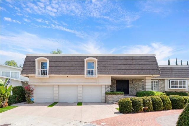 23900 Berdon Street, Woodland Hills, CA 91367