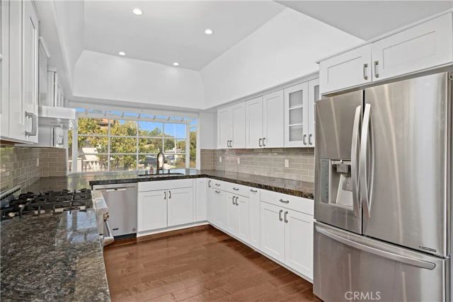 23900 Berdon Street, Woodland Hills, CA 91367