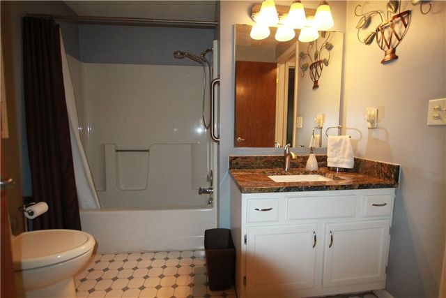 8 Foxtail Lane, Chili, NY 14514