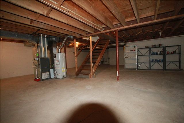 8 Foxtail Lane, Chili, NY 14514