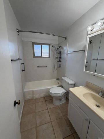 1314 8th Street South, Coronado, CA 92118
