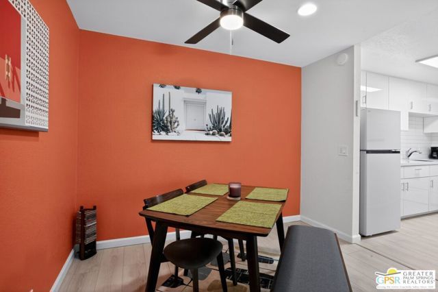 510 N Villa Court 213, Palm Springs, CA 92262