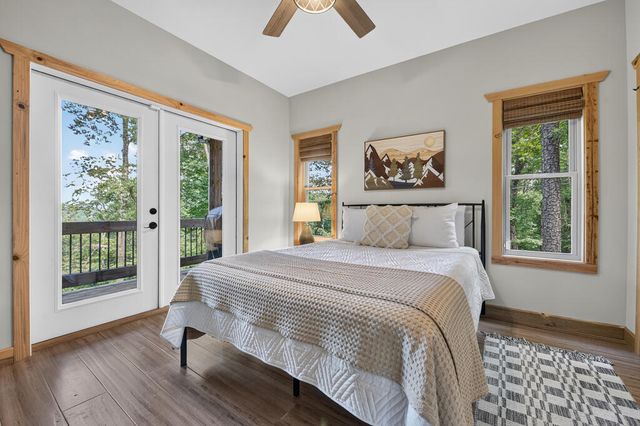 518 Mango Lane, Ellijay, GA 30536