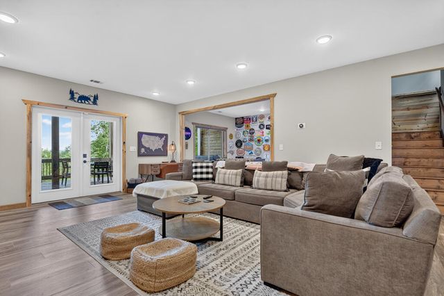 518 Mango Lane, Ellijay, GA 30536