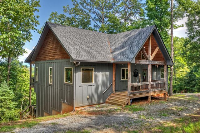518 Mango Lane, Ellijay, GA 30536