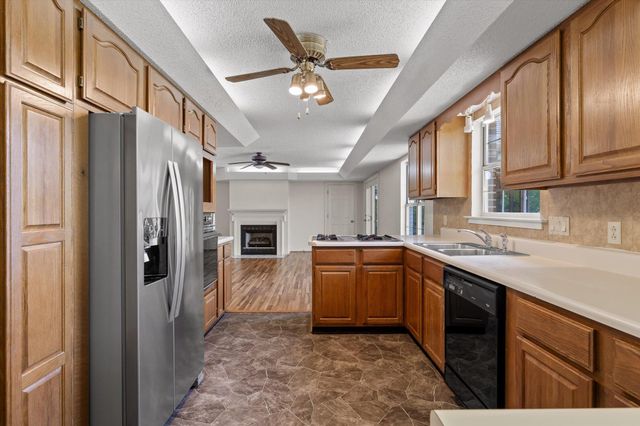 321 Morning Side Drive, Rossville, GA 30741