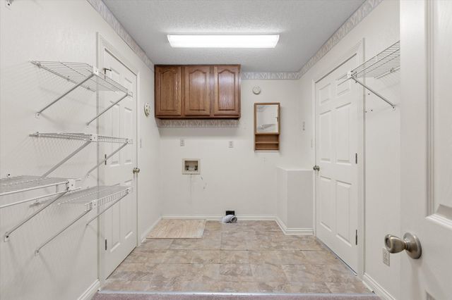 321 Morning Side Drive, Rossville, GA 30741