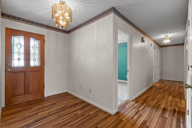 321 Morning Side Drive, Rossville, GA 30741