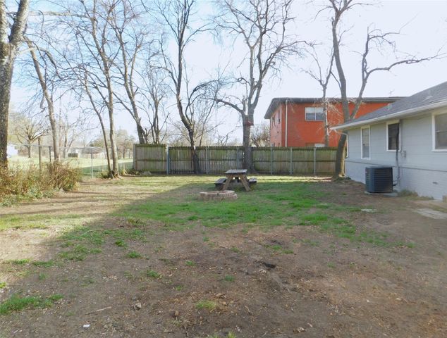 1106 Frame Street, Denton, TX 76209