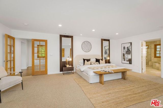 3724 Dixie Canyon Avenue, Sherman Oaks, CA 91423