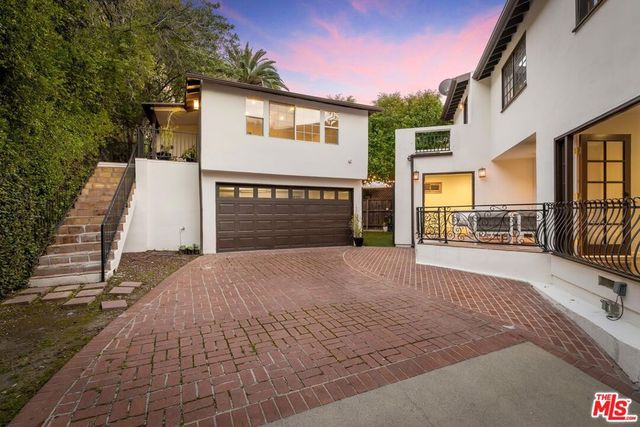 3724 Dixie Canyon Avenue, Sherman Oaks, CA 91423