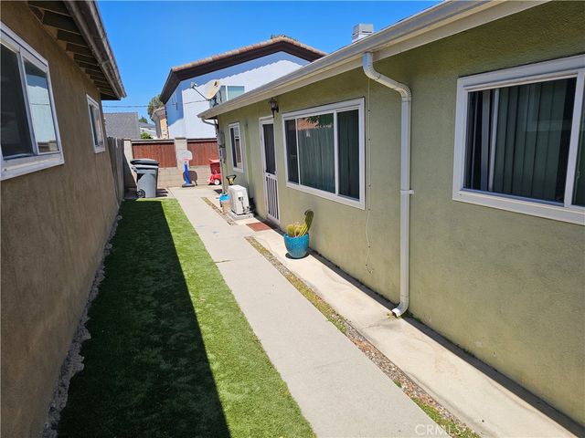 18527 Grevillea 2, Redondo Beach, CA 90278