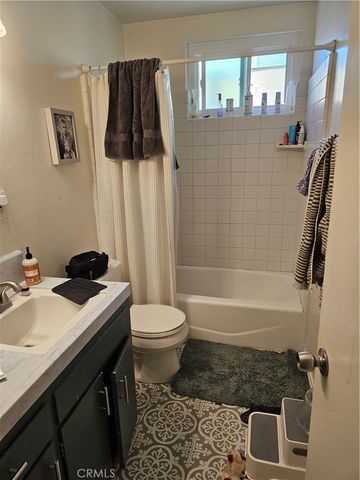 18527 Grevillea 2, Redondo Beach, CA 90278