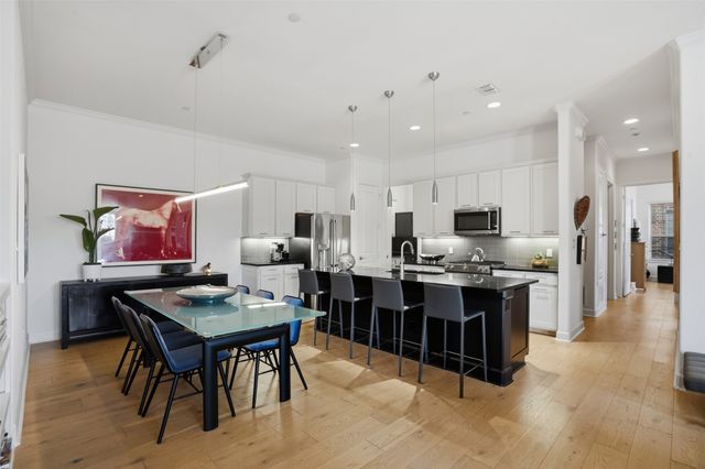 5005 Meridian Lane 1101, Addison, TX 75001