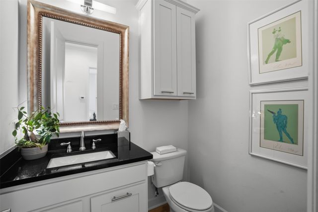 5005 Meridian Lane 1101, Addison, TX 75001