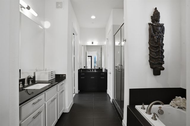 5005 Meridian Lane 1101, Addison, TX 75001