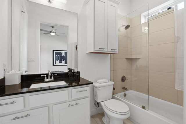 5005 Meridian Lane 1101, Addison, TX 75001