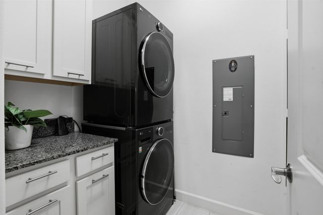 5005 Meridian Lane 1101, Addison, TX 75001