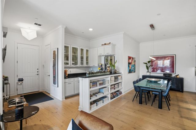 5005 Meridian Lane 1101, Addison, TX 75001