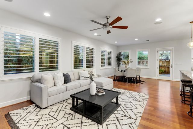 965 Browning Ln, Rocklin, CA 95765