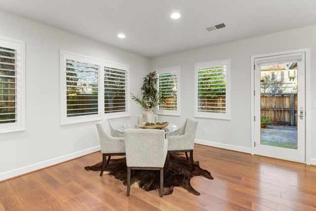 965 Browning Ln, Rocklin, CA 95765