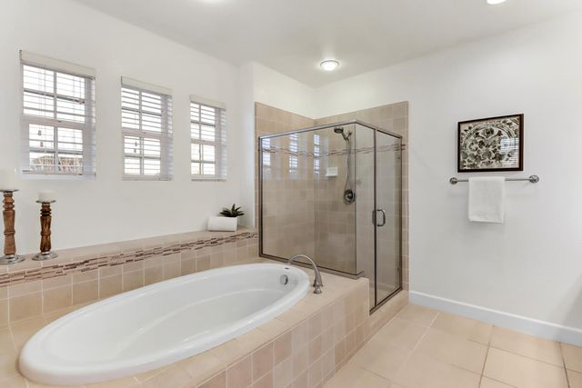 965 Browning Ln, Rocklin, CA 95765