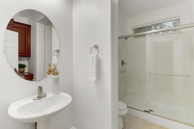 965 Browning Ln, Rocklin, CA 95765