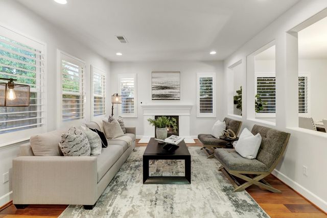 965 Browning Ln, Rocklin, CA 95765