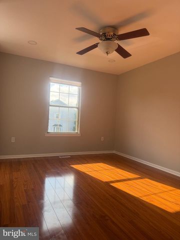 14533 RAVENSCAR CT, Centreville, VA 20121