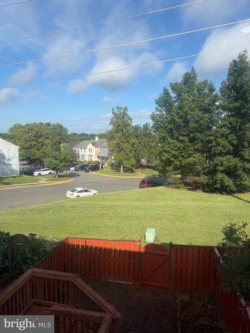 14533 RAVENSCAR CT, Centreville, VA 20121