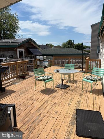 329 MERCER AVE, Bellmawr, NJ 08031