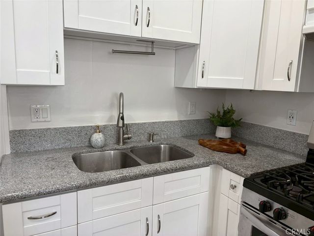 4563 4565 Lexington, Los Angeles, CA 90029