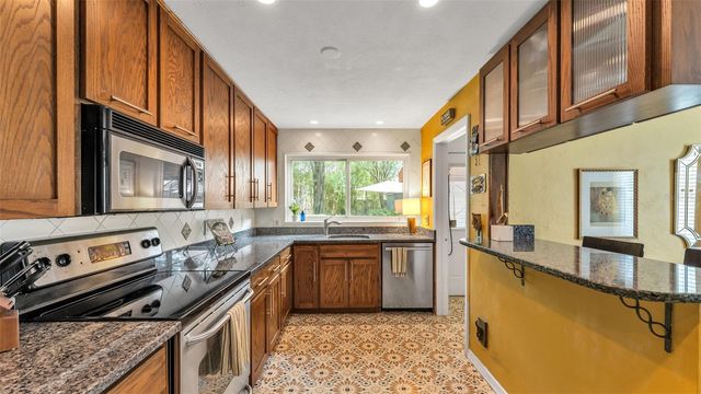 311 PUEBLO TRAIL, Lakeland, FL 33803