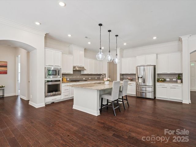 2751 Collaroy Road, Waxhaw, NC 28173