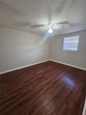 5309 OAKWOOD COURT 19, Tampa, FL 33610