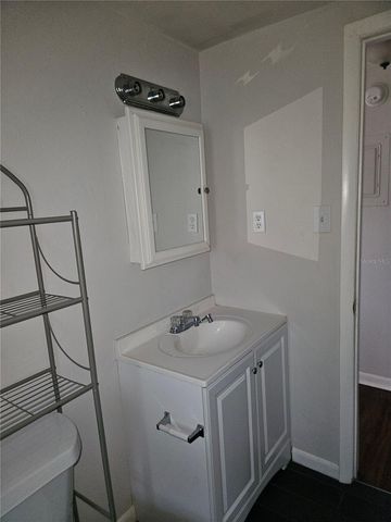 5309 OAKWOOD COURT 19, Tampa, FL 33610