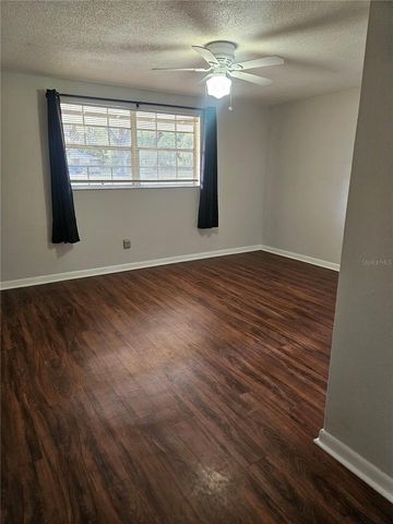 5309 OAKWOOD COURT 19, Tampa, FL 33610