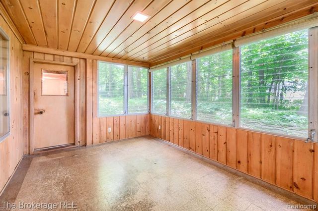 575 Bancroft Street, Imlay City, MI 48444