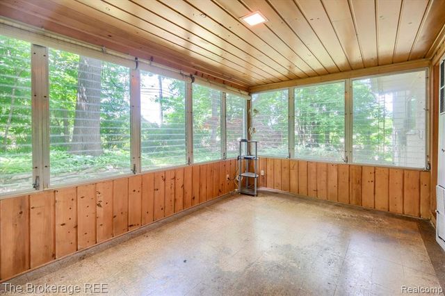 575 Bancroft Street, Imlay City, MI 48444