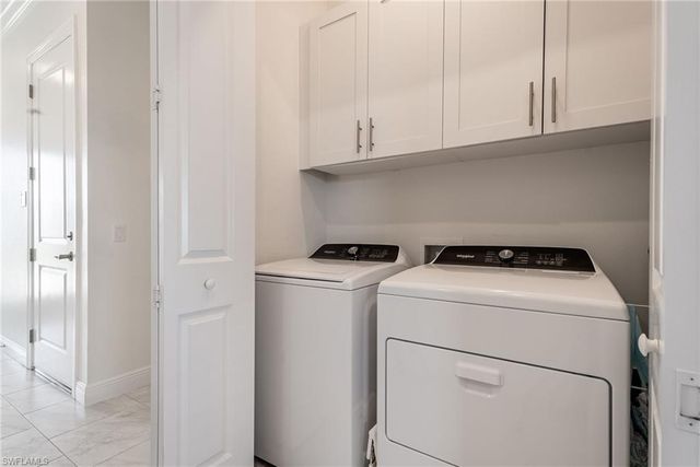 3026 Trawler LN, St. James City, FL 33956