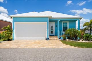 3026 Trawler LN, St. James City, FL 33956