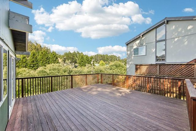 512 Bonita Drive, Aptos, CA 95003